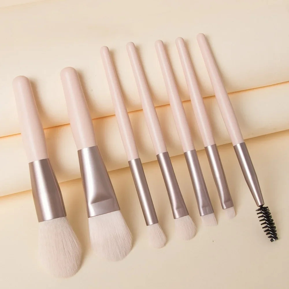 Pinceau de maquillage 8Pcs Pinceau de maquillage Pinceau de maquillage Blush Pinceau de poudre détaché Pinceau d'ombre des yeux Highlighter Fondation Brush Outils de beauté